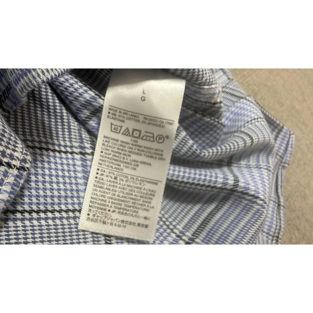 Banana Republic brand banana